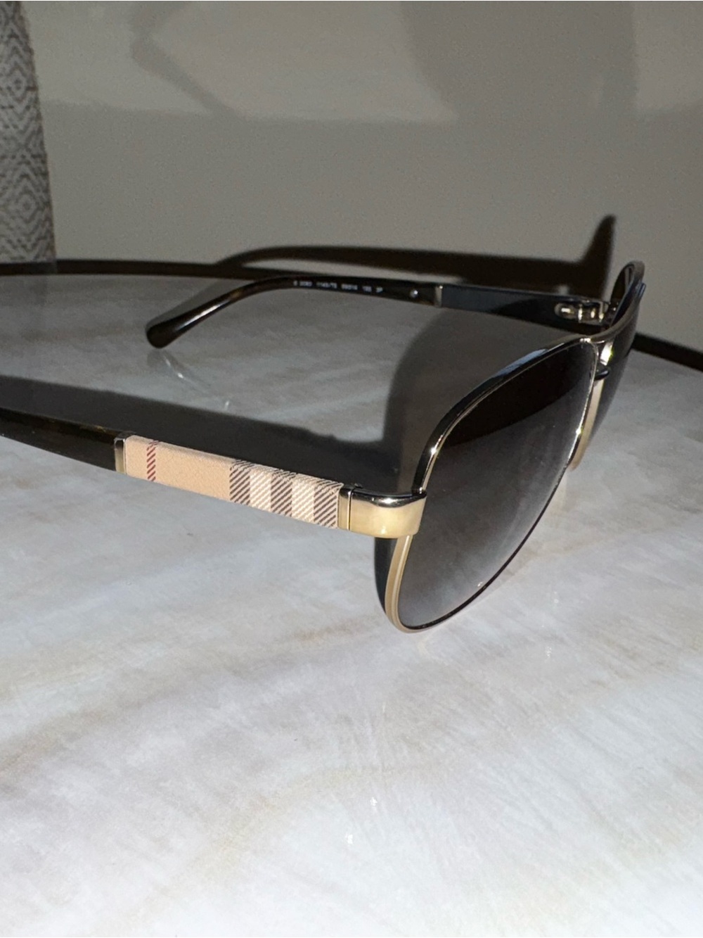 Burberry Gold Aviator BE3080 Sunglasses with Brown Gradient Polarized Lenses - Picture 5 of 6